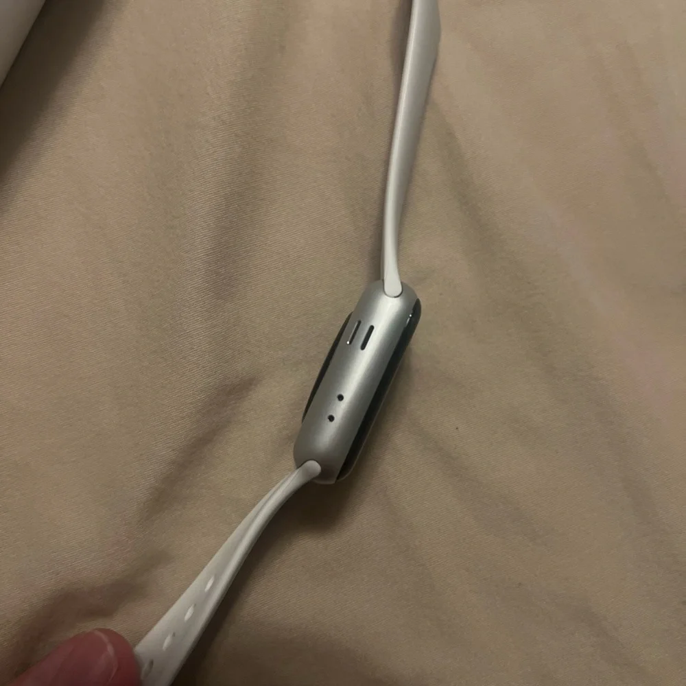 Apple Watch Series 3 - Silver - Picture 10 of 14